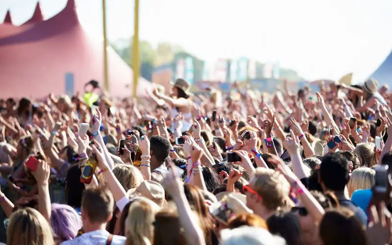 6 Tips for Music Festival First-Timers
